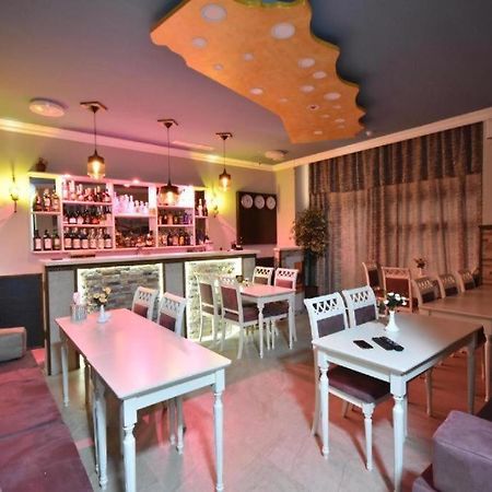 California Boutique Hotel يريفان المظهر الخارجي الصورة